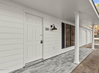300 Shenandoah Rd N, Brandon, MS 39047