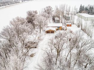 255 9th St SW, Dilworth, MN 56529