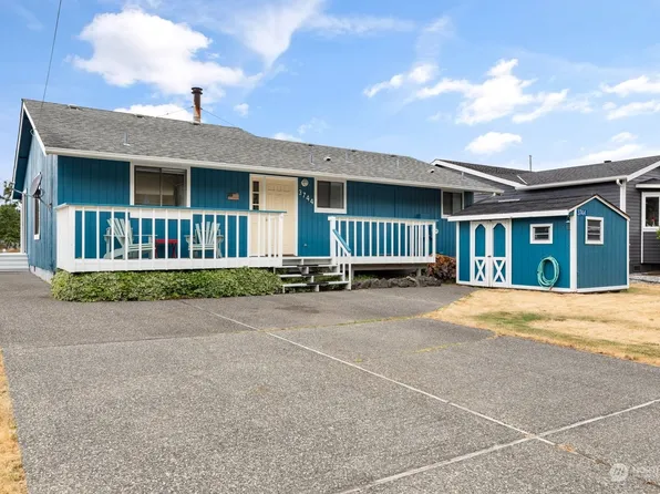 3744 Shorewood Avenue, Greenbank, WA 98253
