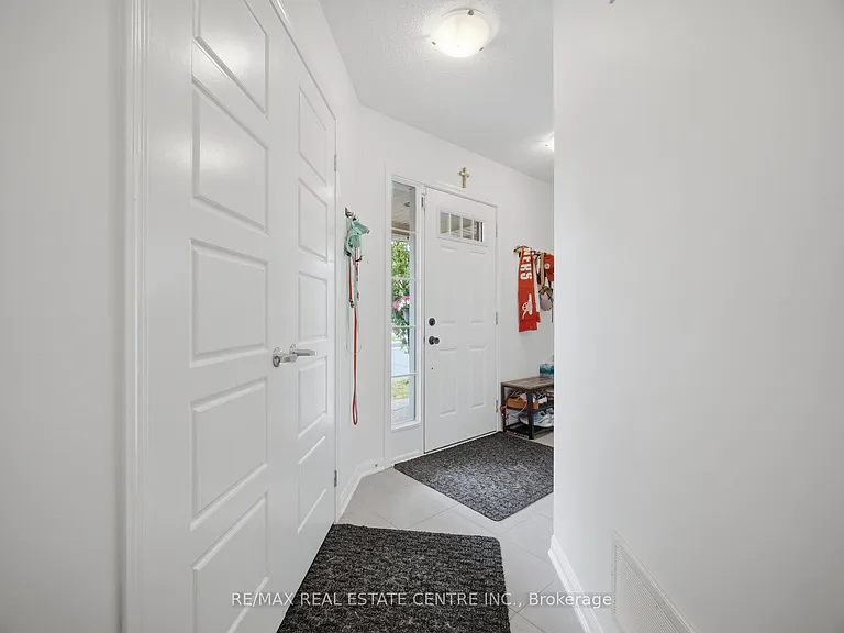 254 Septimus Hts — Photo 35