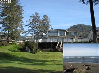 14720 Sandpiper Pl, Brookings, OR 97415