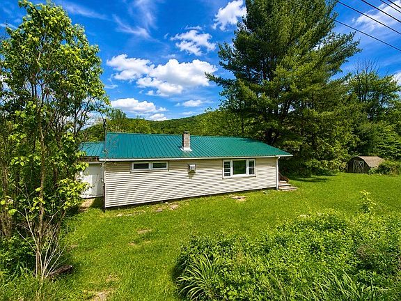 2nd image of 646 River Rd