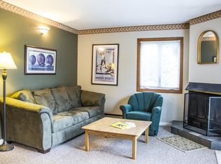 248 Slopeside Rd #903, Jay Peak, VT 05859