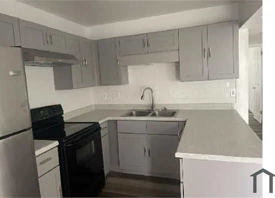 2705 Lantern Walk SE #D — Photo 1