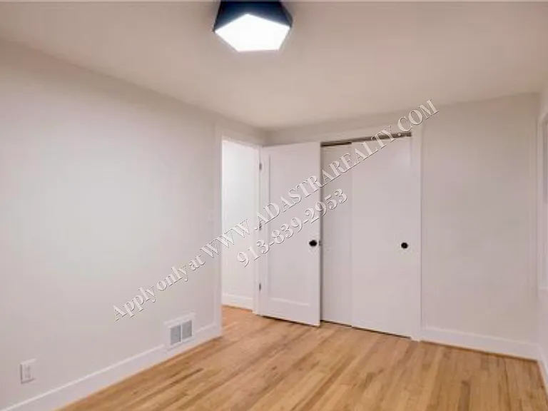 6410 Lowell Ave — Photo 12