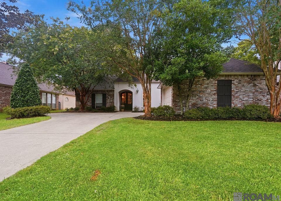 1st image of 621 Highland Knoll Ct