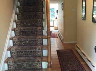 6 Nathan Hale Dr, East Setauket, NY 11733