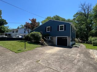 111 Glenwood Ave, Somerdale, NJ 08083