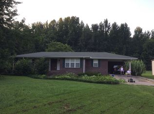 993 Spring Cove Rd, Florence, AL 35634