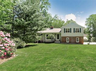 841 Beech Hill Rd, Mayfield Village, OH 44143