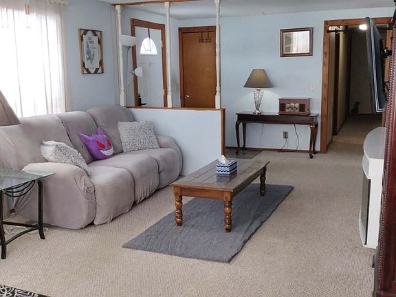 5th image of 7513 Frankenmuth Rd