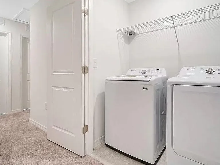 509 Madison Dr — Photo 14
