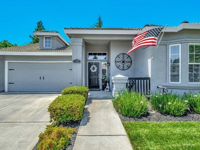 3300 Grimshaw Way, Elk Grove, CA, 95758