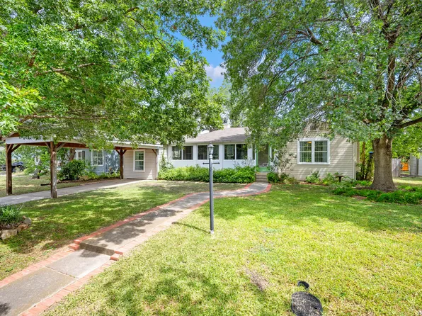 131 LARCHMONT DR, San Antonio, TX 78209