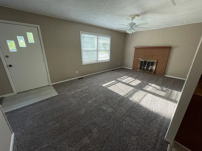 2208 Carlisle Rd — Photo 5