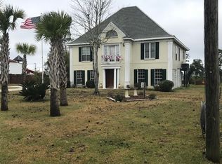 3521 Suzanne Ave, Pass Christian, MS 39571