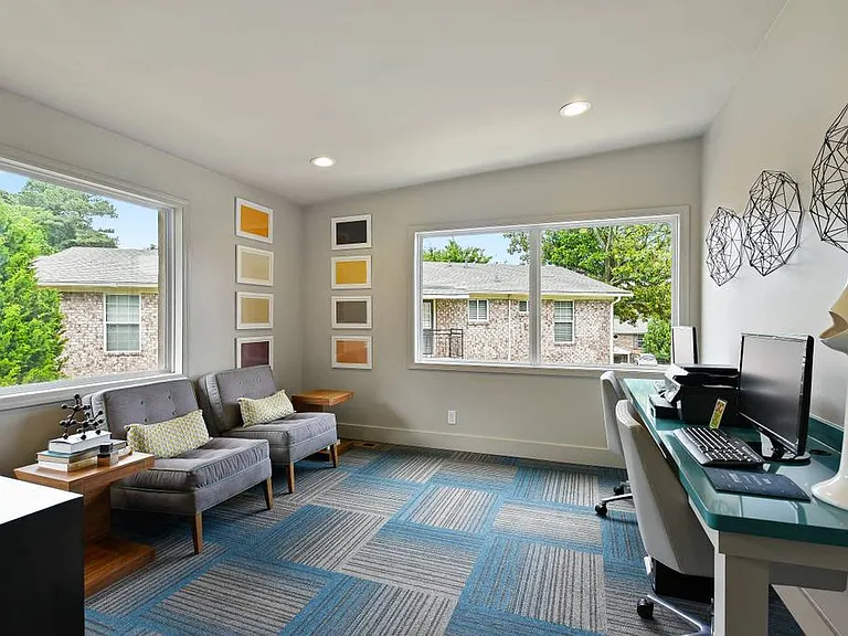 Resident Lounge