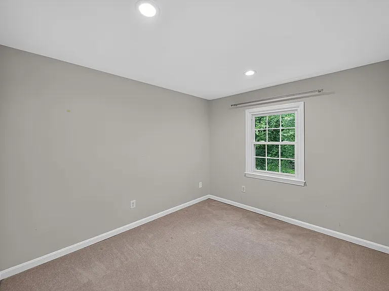2204 N Tuckahoe St — Photo 21