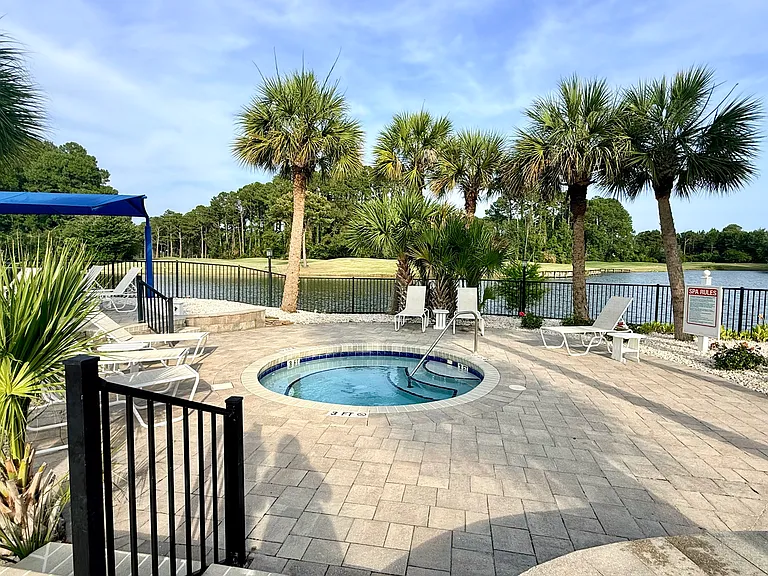 7401 Hermitage Ln — Photo 35