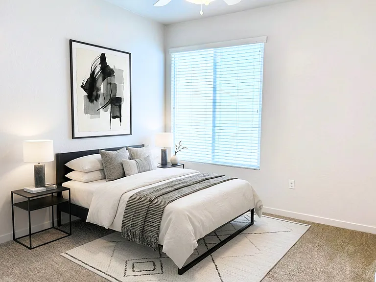 Eminence on Moon Mountain — Photo 26