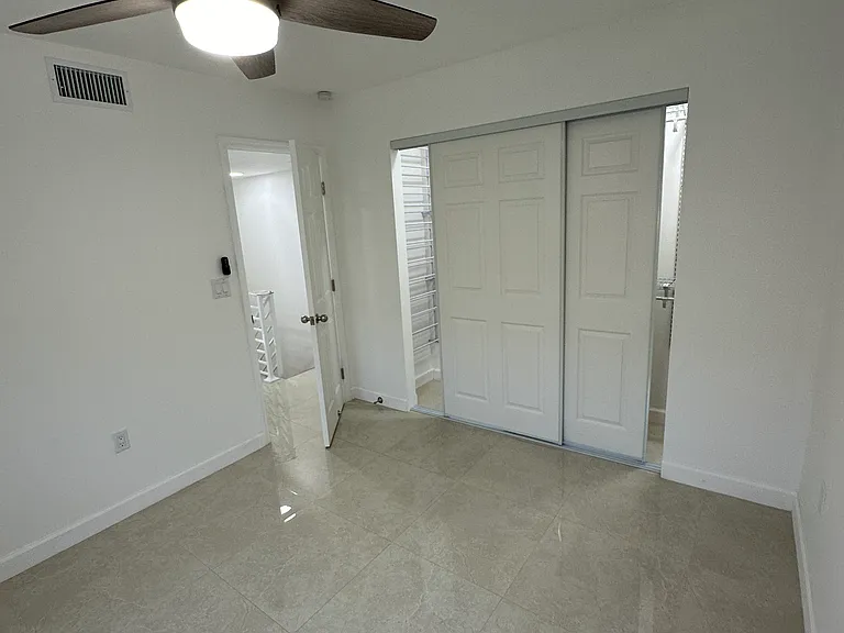1560 W 46th St #228 — Photo 28