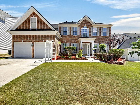 2nd image of 7733 Silver View Ln