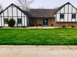 604 Brookridge Ter, Auburn, NE 68305