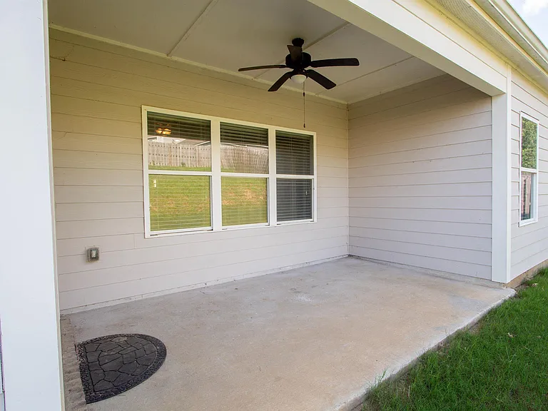 1068 Aronimink Dr — Photo 37