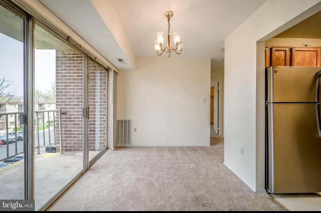 Building Photo - 12701 Dara Dr #103