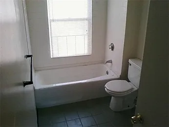 4 bed, 1.0 bath, $3,800 — Photo 3