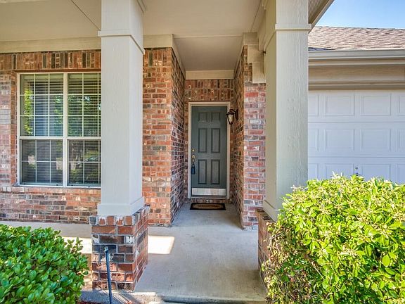 2nd image of 5404 Ivyridge Ln