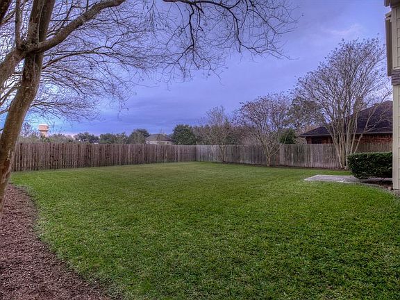 4th image of 4415 Boy Scout Dr