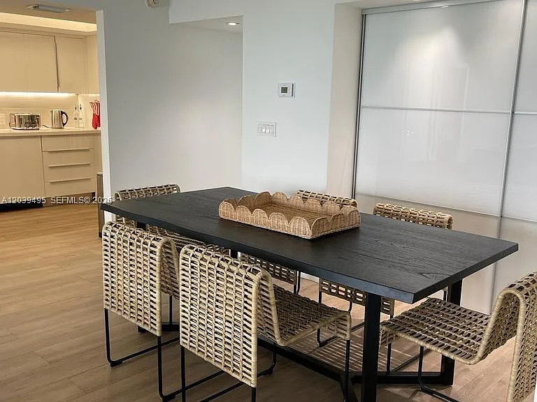 100 Bayview Dr #1521 — Photo 9