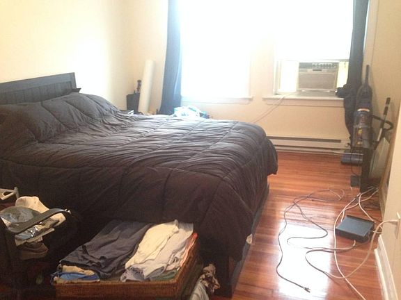 4th image of 1527 Spruce St APT 31