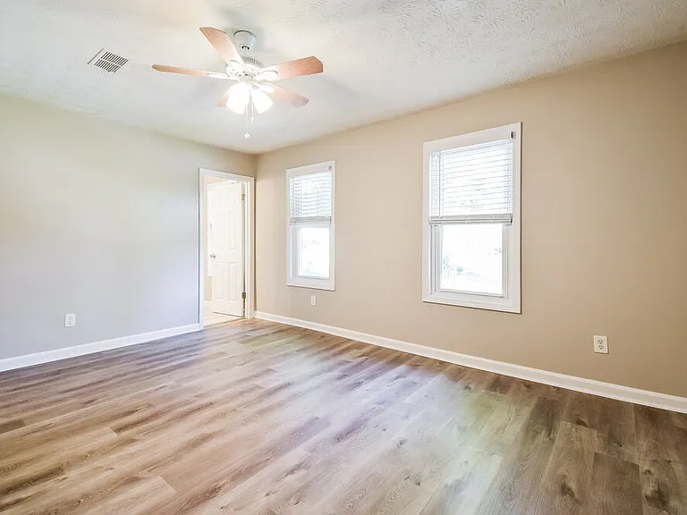 3210 Fescue Cir — Photo 12