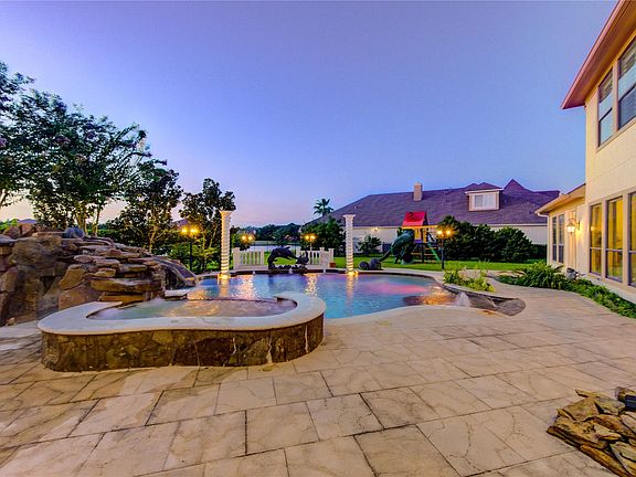 4th image of 24918 Teal Lake Court