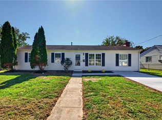 1820 Moger Dr, Hampton, VA 23663