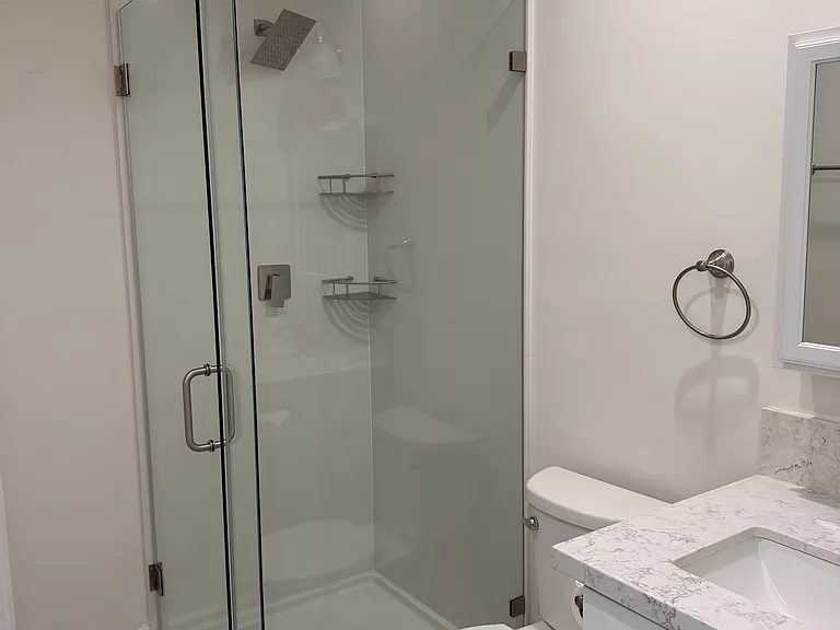 1440 N Allen Ave #B — Photo 7