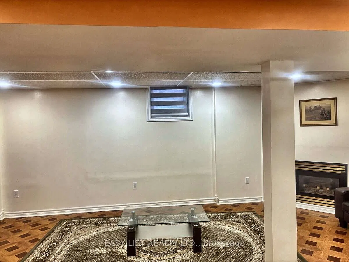 2 bed, $2,100 — Photo 3