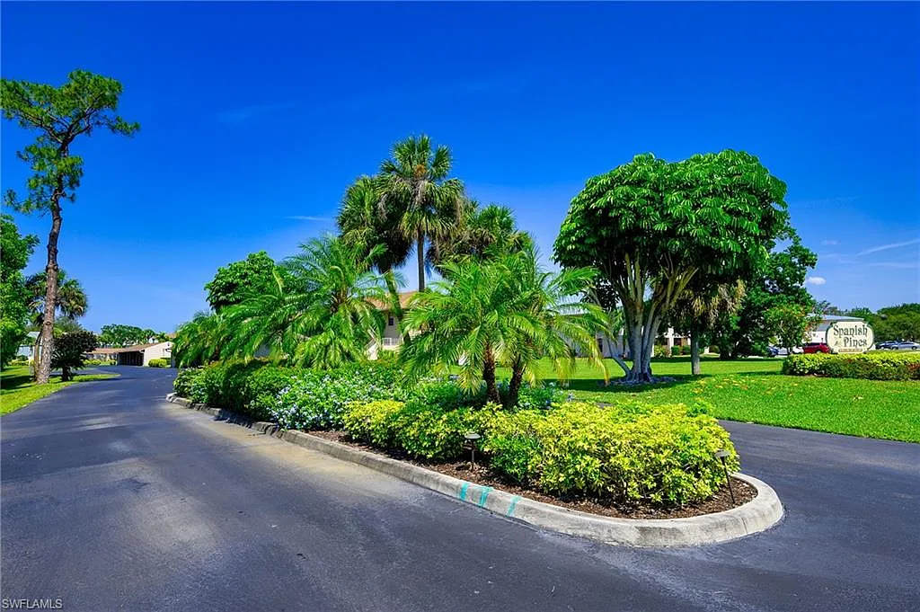 2 bed, 2.0 bath, 1377 sqft, $2,100 — Photo 3