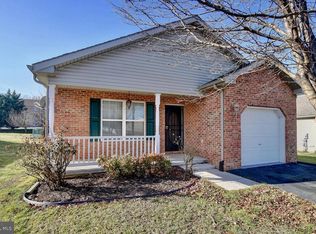 14014 Sweet Vale Dr, Hagerstown, MD 21742
