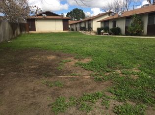 516 Roberts Ln APT E, Bakersfield, CA 93308