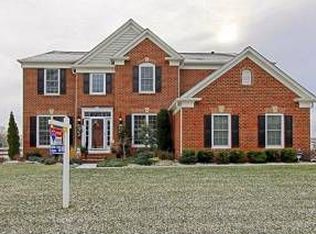 21036 Great Woods Dr, Leesburg, VA 20175