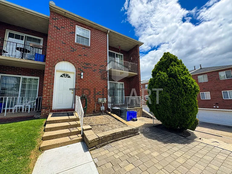 9192 Ellie Dr #1 — Photo 16