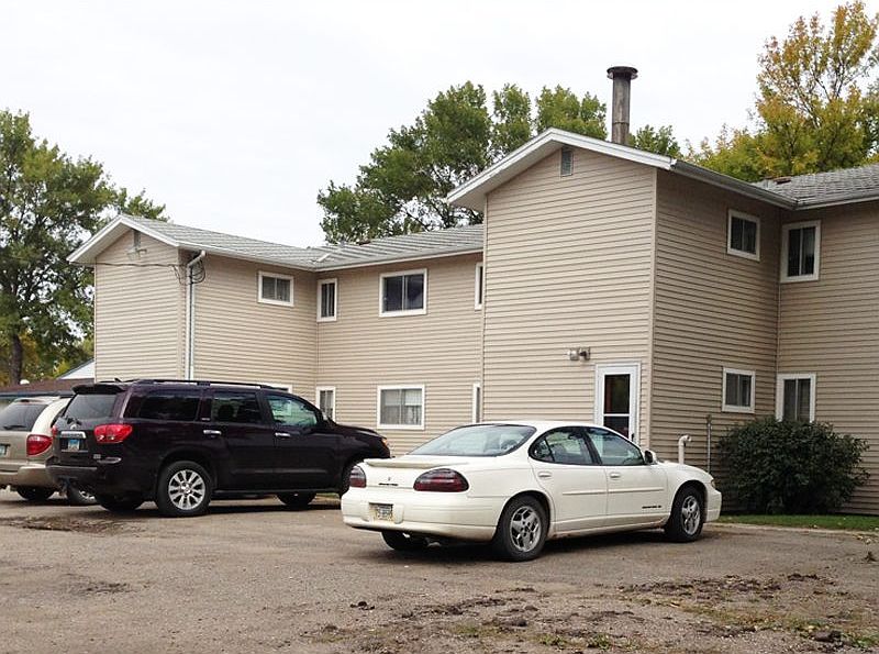 1st image of 216 D Ave W #0