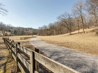 1910 Fairview Rd, Lynnville, TN 38472