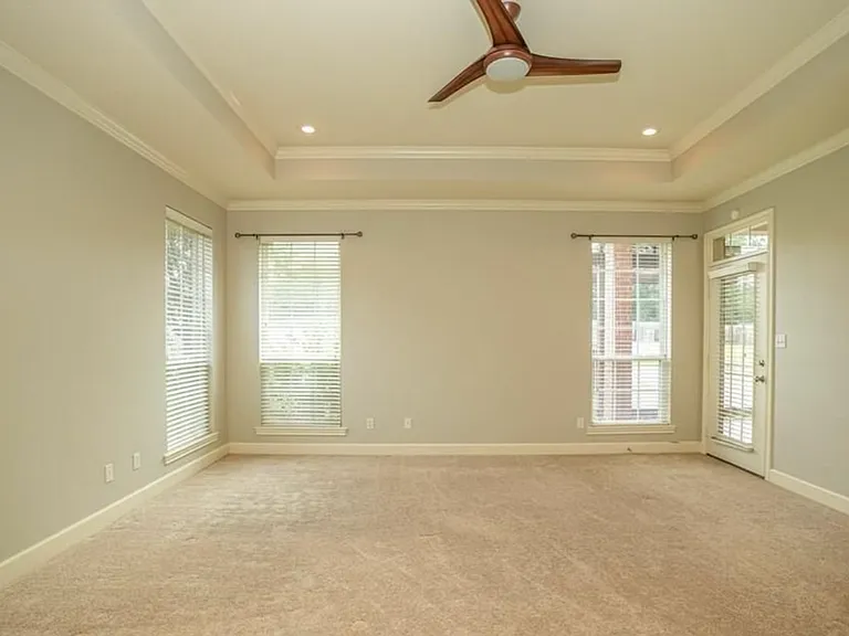 7001 Shadow Brooke St — Photo 26