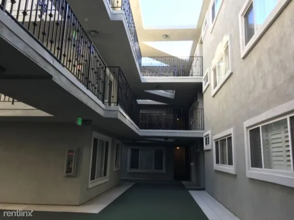 2308 Schader Dr Unit 311, Santa Monica, CA 90404