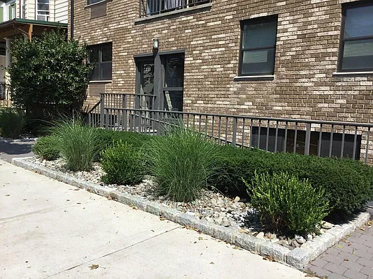 Rented by FAR Property Management | media 21