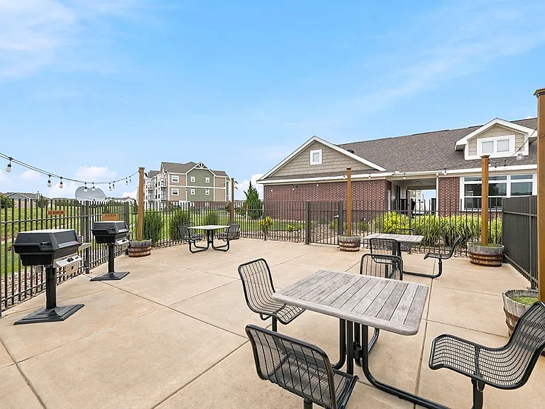 Copper Creek Apartment Homes — Photo 49